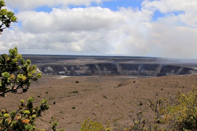 Hilo Cruise Ship Excursion: Volcanoes National Park Rainbow Falls - Rainbow Falls gives the morning an easy start