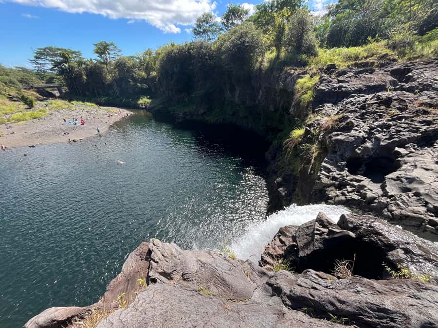 Hilo: Waterfall Hike and Swim with Native Hawaiian - A waterfall outing with a strong Hawaiian voice