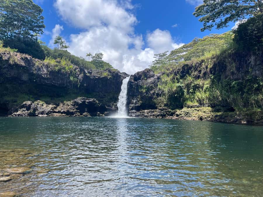 Hilo: Waterfall Hike and Swim with Native Hawaiian - Waiānuenue and Peʻepeʻe: Hilo’s waterfall introduction