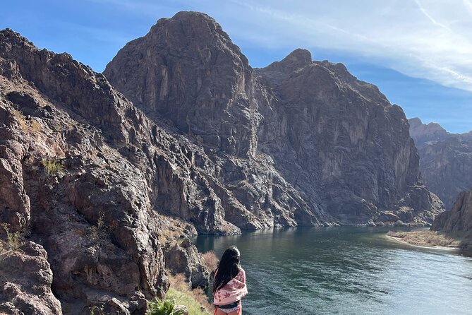 Hoover Dam Kayaking Trip, 6 Hot Springs, 6 Caves, 4 Waterfalls - Boyscout Canyon for the most active option