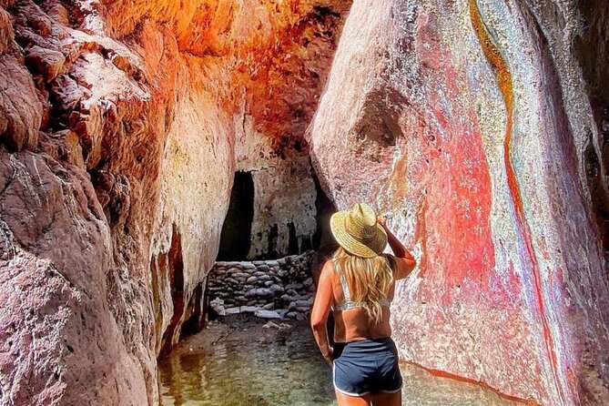 Hoover Dam Kayaking Trip, 6 Hot Springs, 6 Caves, 4 Waterfalls - Rain caves, Emerald Cove, and Little Mermaid Rock