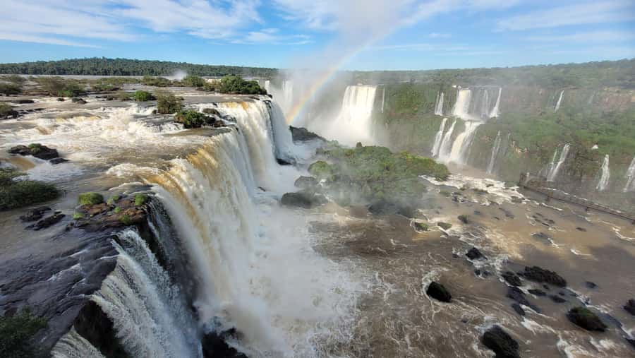 Iguassu Falls: Brazilian Side Private Tour - Entering Iguazu National Park