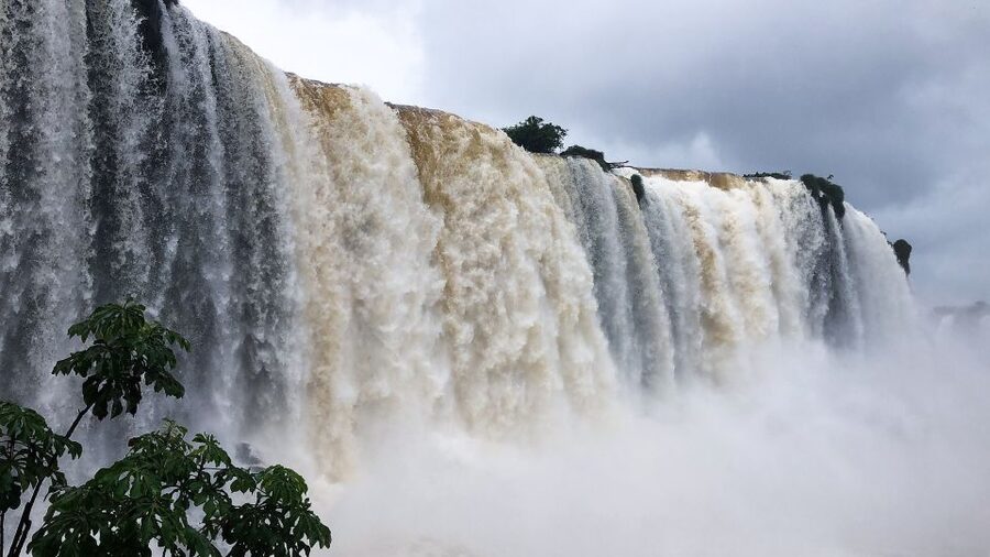 Iguazu Falls: 2-Day Argentinian and Brazilian Iguazu Falls - Mist, walkways, and optional extras