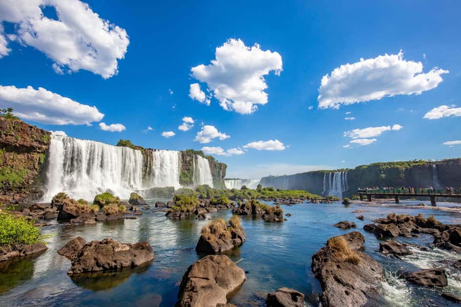 Iguazu Falls: Full-Day Tour of Brazil & Argentina Sides - Argentina’s Upper Circuit and the walk to Devil’s Throat