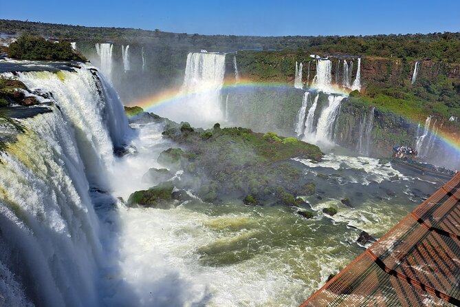 Iguazú Falls Private Day-tour on Both Brazillian & Argentinean - Why seeing both sides in one day works