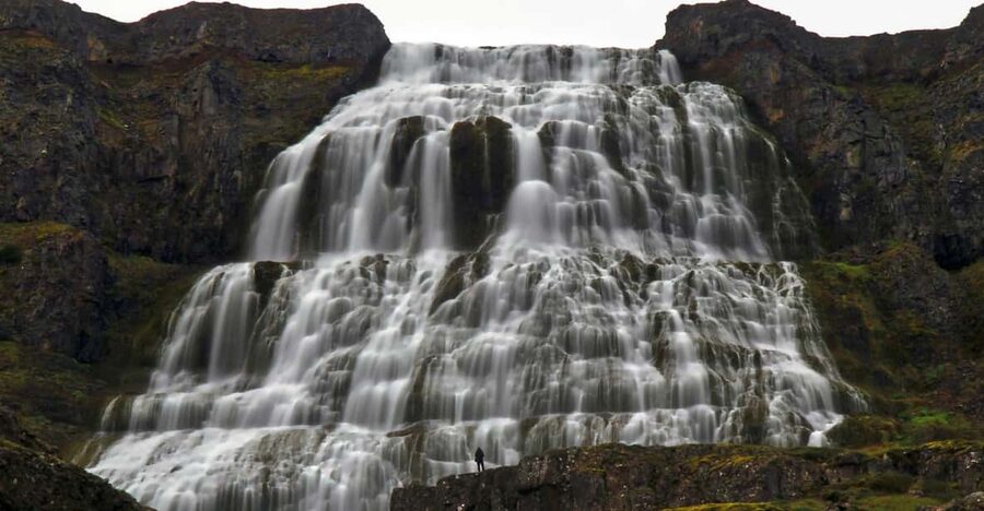 Isafjordur: Dynjandi Waterfall Guided Tour - What the guides add to the outing