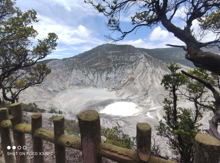 Jakarta: Active Volcano, Waterfall &beautiful local village - Why this Jakarta day trip works