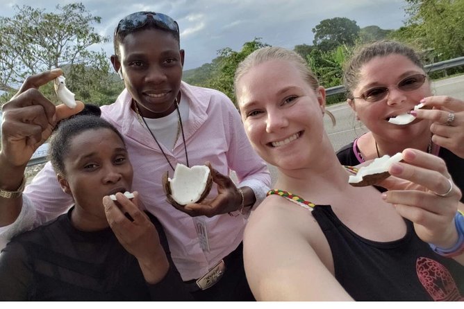 Jamaica Martha Brae River Rafting/Dunn’s River Falls Private Tour - Guides can make the long drives worthwhile