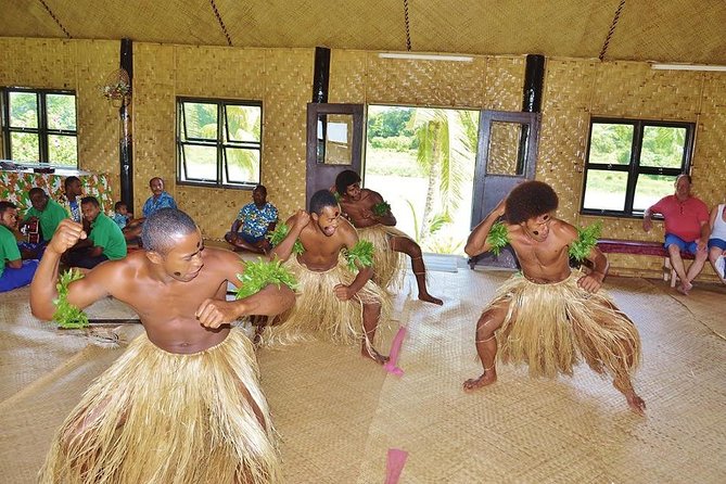 Jewel Of Fiji incl Fijian Village, waterfall & Lunch(Nadi Hotels) - Speeding up the Navua River