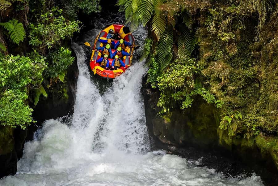 Kaituna River and Tutea Falls Whitewater Rafting - At the red and yellow rafting base