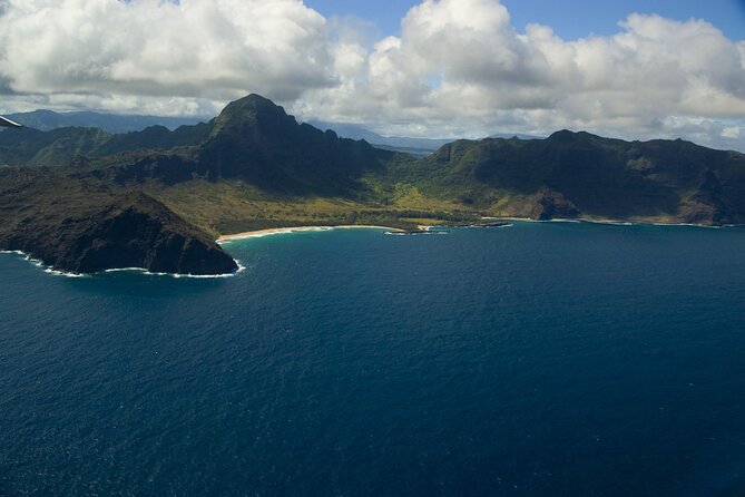 Kauai Airplane Tour: Na Pali Coast, Waterfalls & Window Seats - The Nā Pali Coast from above