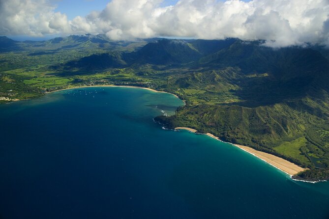 Kauai Airplane Tour: Na Pali Coast, Waterfalls & Window Seats - Hanalei Bay, the north shore, and the lighthouse