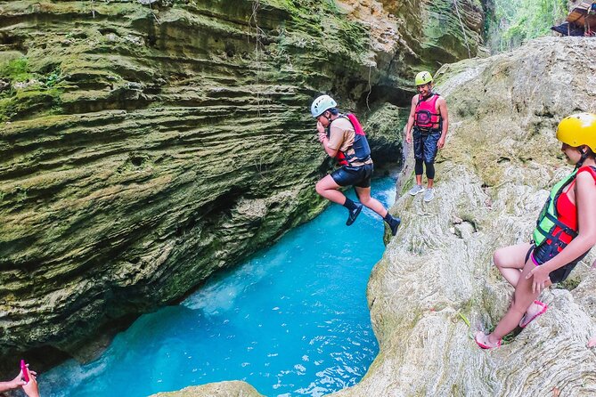 Kawasan Falls Canyoneering w/ Lunch & Transfers from Cebu City - Reaching Kawasan Falls at the end