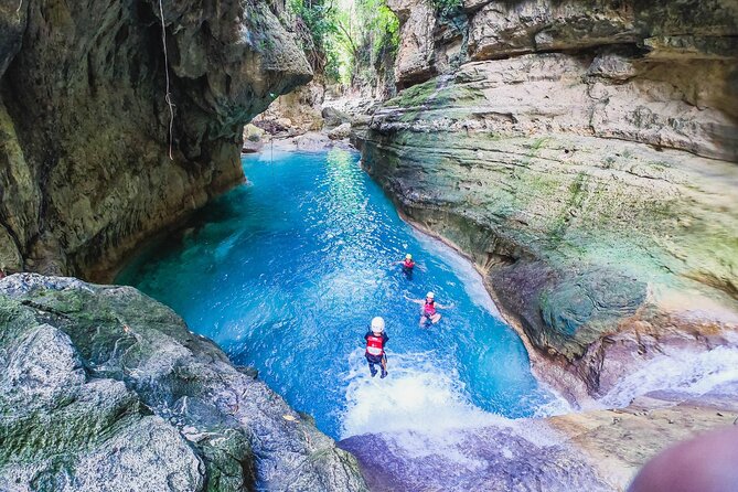 Kawasan Falls Canyoneering w/ Lunch & Transfers from Cebu City - Small details that make the day easier