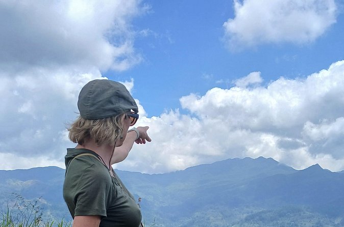 Knuckles five Peaks hiking and Waterfall - The best way to judge the experience