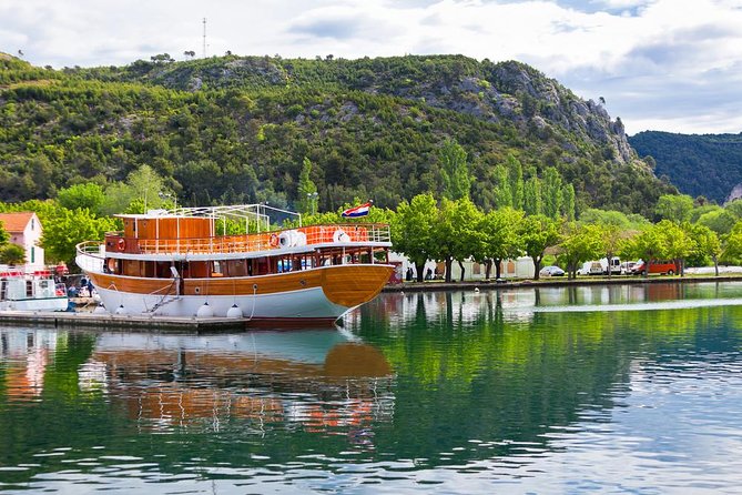 Krka Waterfalls & Primošten from Trogir, Seget, Čiovo & Kaštela - Key points at a glance