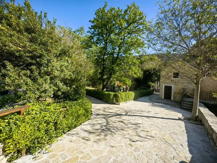 Krka waterfalls tour with lunch from Split - What Emanuel adds to the day