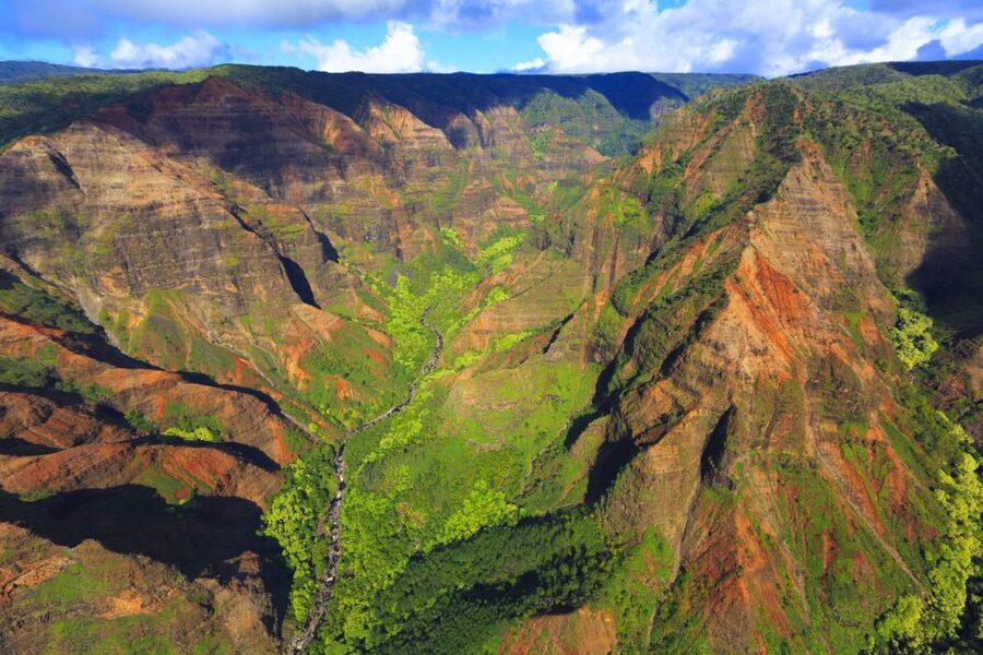 Lihue: Deluxe Waterfall Safari Helicopter Tour - Key points to know before you book