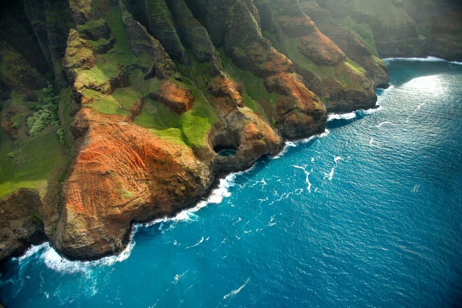 Lihue: Deluxe Waterfall Safari Helicopter Tour - Seeing Waimea Canyon from the sky