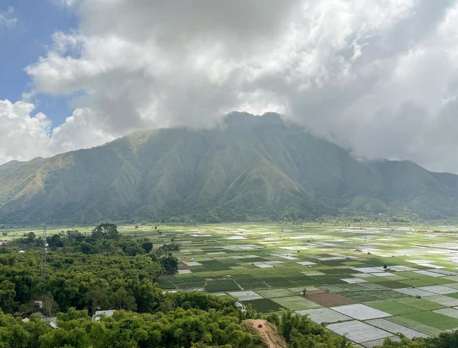 Lombok Spectacular: Waterfalls, Selong Hill & Pusuk Sembalun - Selong Hill and the Sembalun Valley