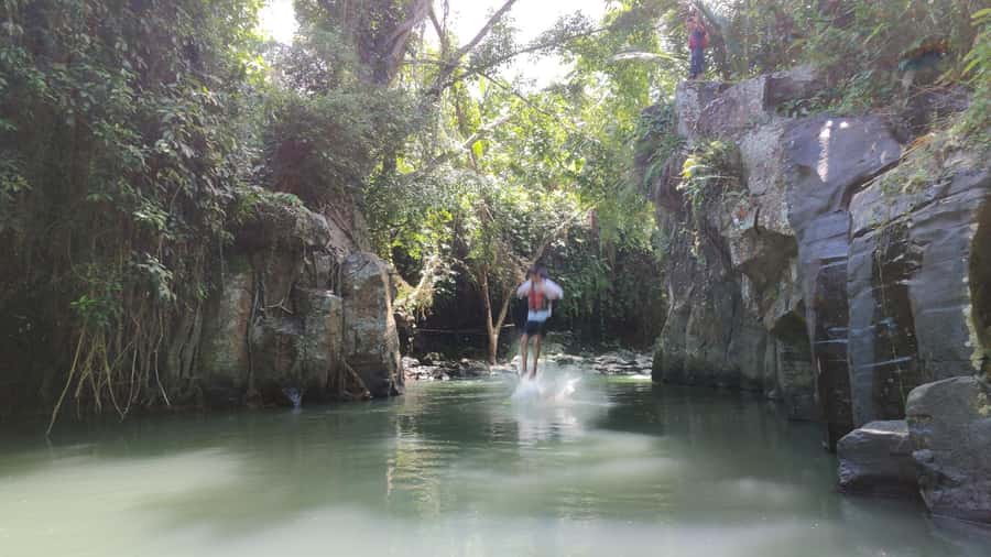 Lombok: Waterfall Benang Kelambu & River Rafting Trip - Timing, pickup areas, and what to pack