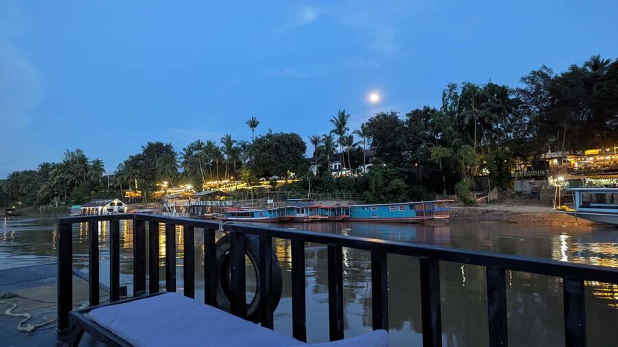 Luang Prabang: Afternoon Kuang Si Waterfalls & Sunset Cruise - Sunset on the Mekong