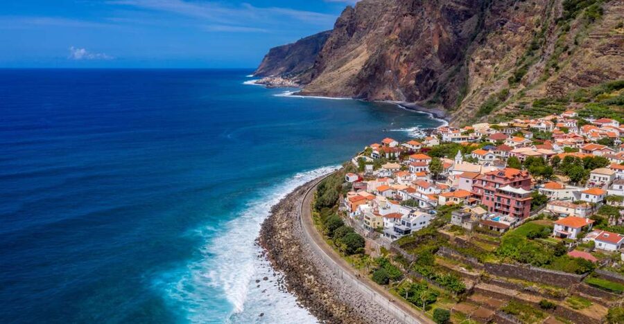 Madeira : Southwest coast, Run & Anjo´s Waterfall 4x4 Tour - Why Madeira’s southwest feels different