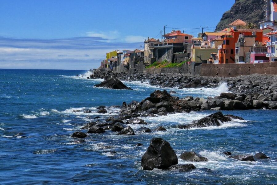 Madeira : Southwest coast, Run & Anjo´s Waterfall 4x4 Tour - Anjo’s Waterfall and the tour’s flexible rhythm
