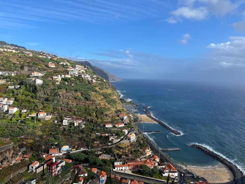 Madeira: Sunny South Side - Cabo Girão, Waterfalls, C. Lobos - The small van and guide make a real difference