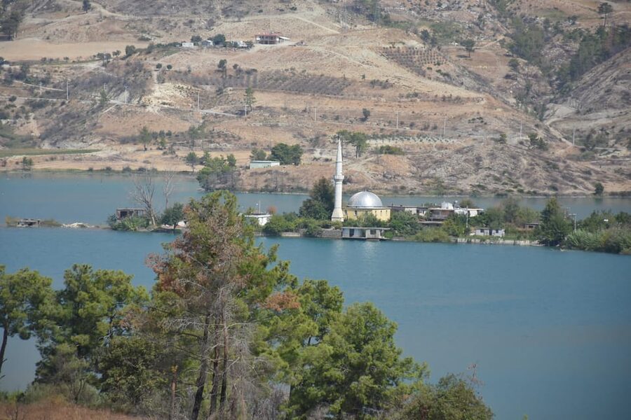 Manavgat: Guided Aqueduct, Waterfall & Green Lake Tour - Oymapınar Dam and the Green Canyon