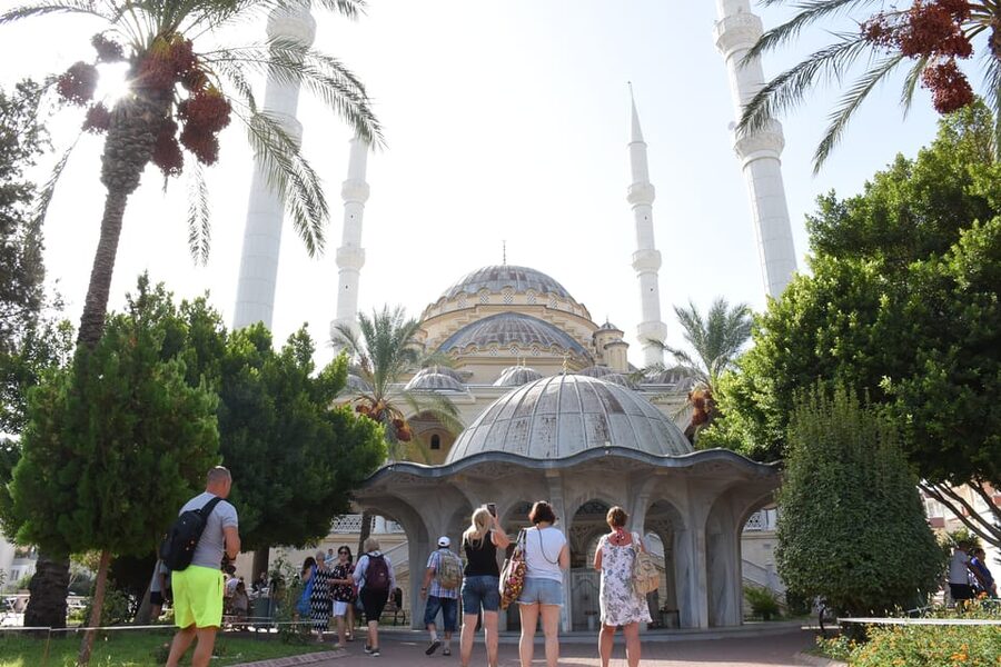 Manavgat: Guided Aqueduct, Waterfall & Green Lake Tour - Transport, timing, and the feel of the day