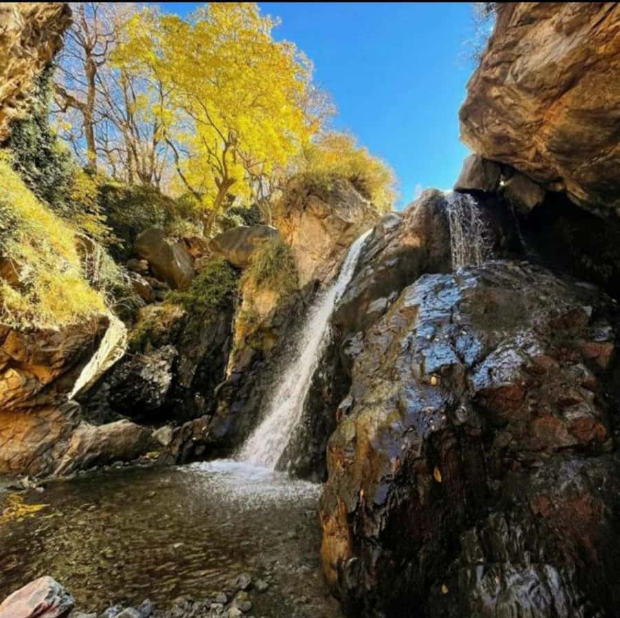 Marrakech: Atlas Mountains 3 Valleys Hike W Lunch&Waterfalls - Tajine lunch in a village home