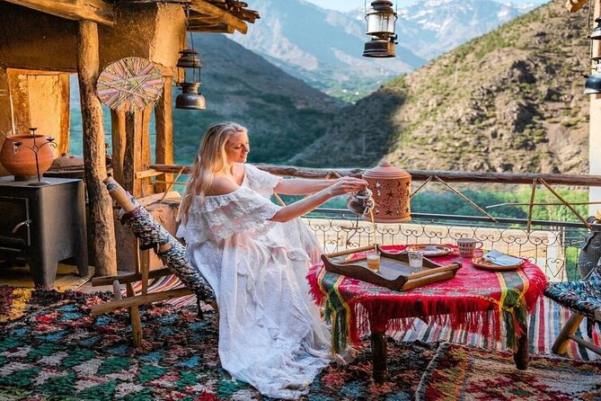 Marrakech: Ourika Valley Villages & Waterfalls Private Day Trip - Guides, communication, and service