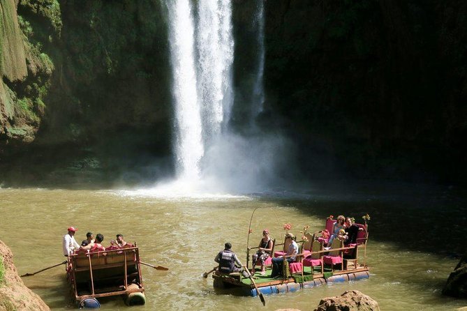 Marrakech: Ouzoud Waterfalls Guided Day Trip with Boat Ride - Walking from the viewpoints to the river