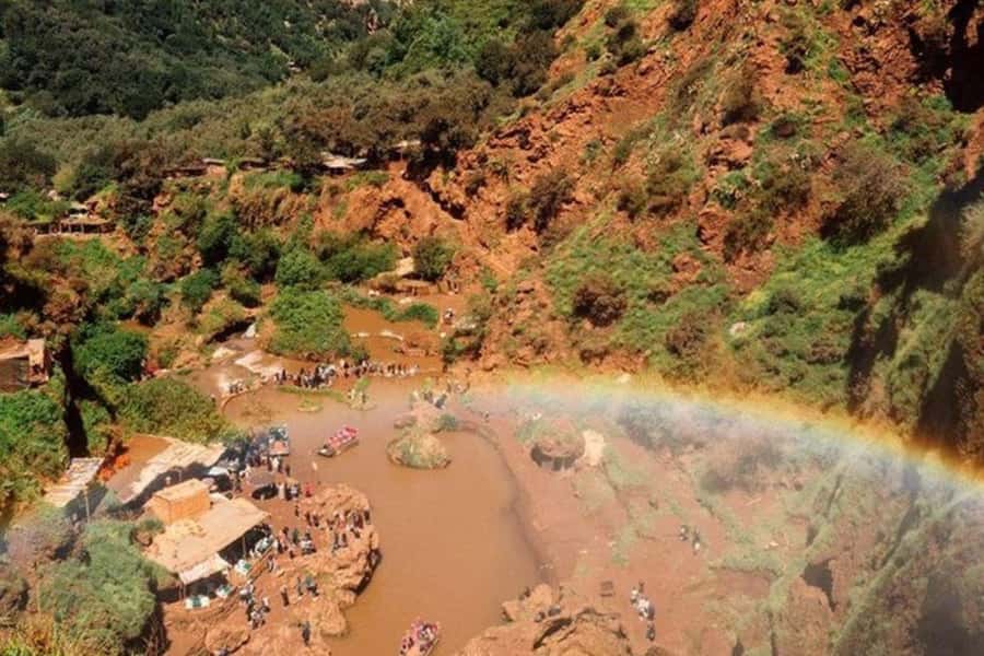 Marrakech: Ouzoud Waterfalls Trip, Guided Hike & Boat Option - Monkeys, photographs, and a little caution