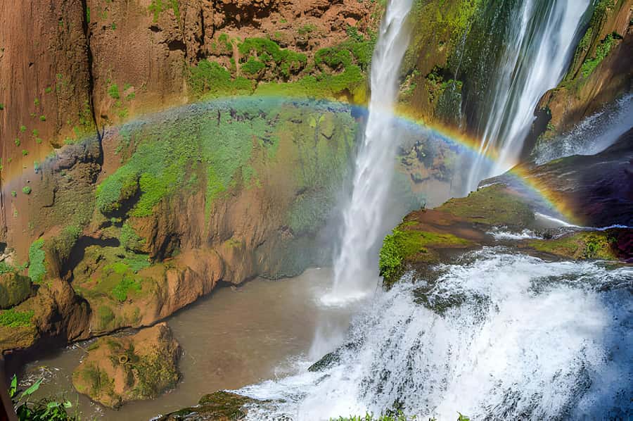 Marrakesh: Ouzoud Waterfalls Trip with Hike & Boat Option - Arriving at Ouzoud and meeting the local guide