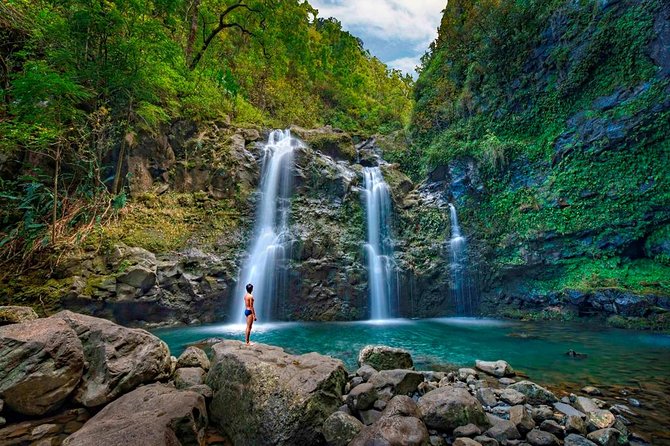 Maui: Famous Road to Hana Waterfalls and Lunch by Mercedes Van - Paʻia and Hoʻiokipa: a gentle start to the coast