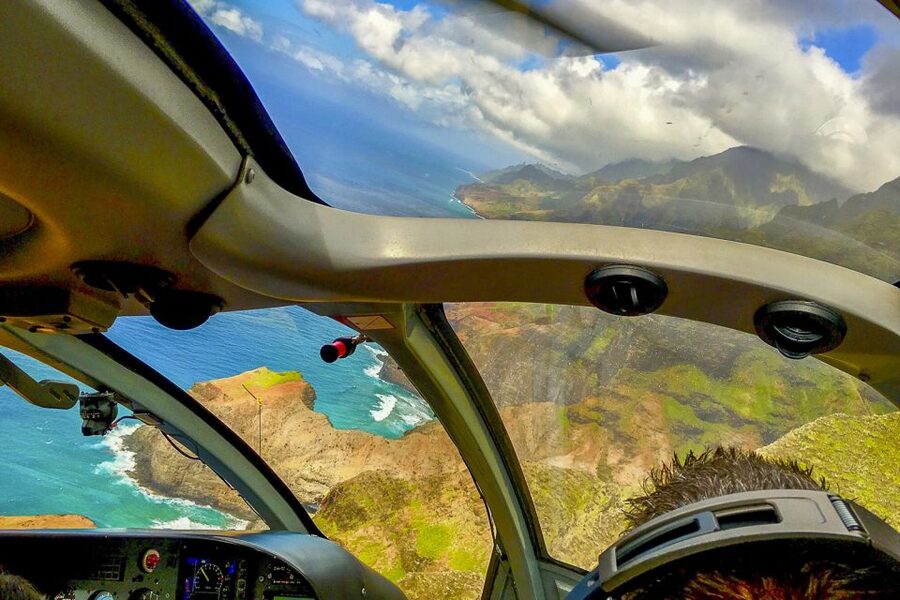 Maui: Road to Hana Helicopter & Waterfall Tour with Landing - What the pilot adds to the experience