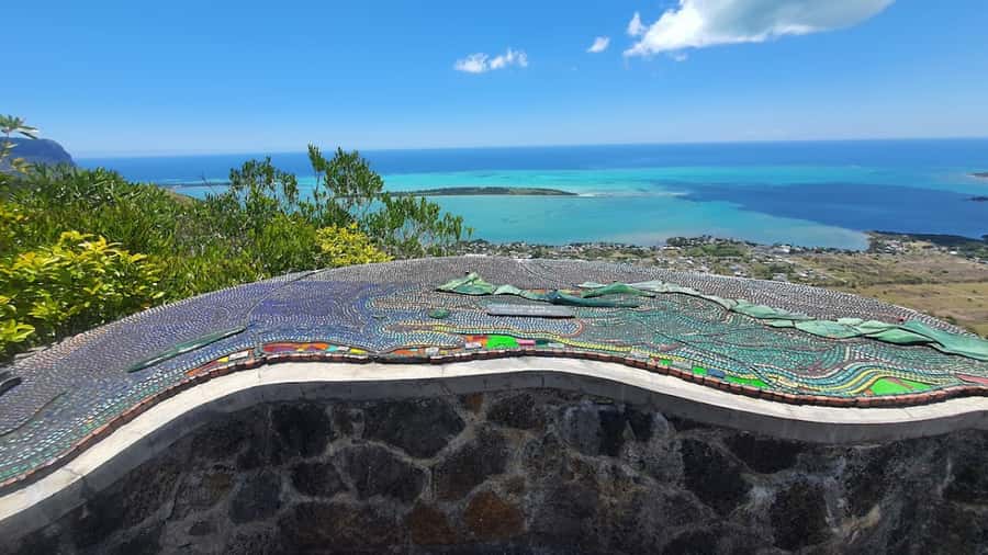 Mauritius: Chamarel 7 Colours & Waterfalls, South-West Tour - Curious Corner and extra stops are optional