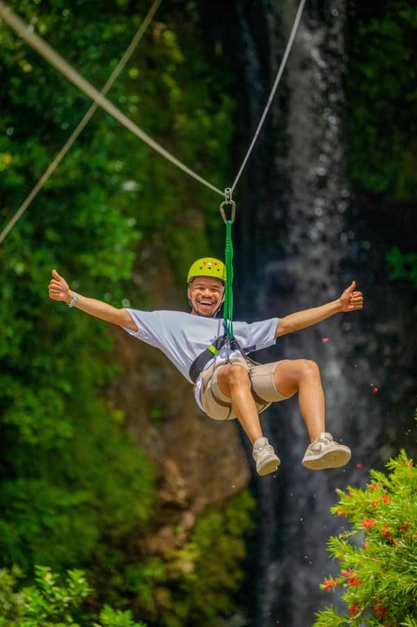 Mauritius: Vallé Advenature Park: Waterfall Zipline - Flying over waterfalls at Vallé Advenature Park