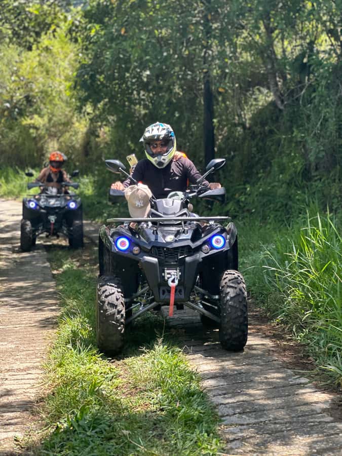 Medellin: Barbosa ATV Guided Tour with Waterfalls and Pools. - From Medellin to Barbosa by white car