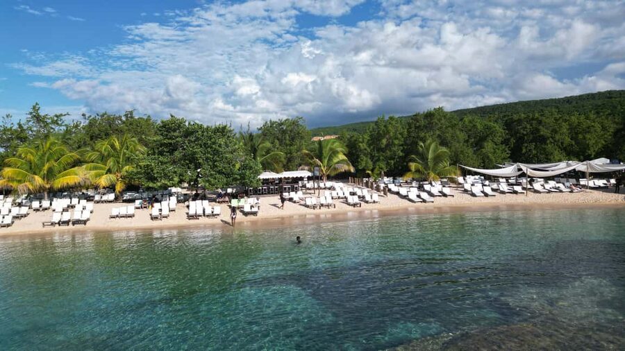 Montego Bay: Dunn's River Falls & Lunch at Bamboo Beach Club - Transport can make or break an eight-hour day