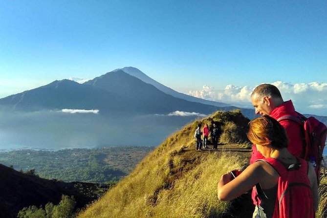 Mount Batur Sunrise Hike and Hidden Waterfall - Choosing Kanto Lampo or Tibumana Waterfall