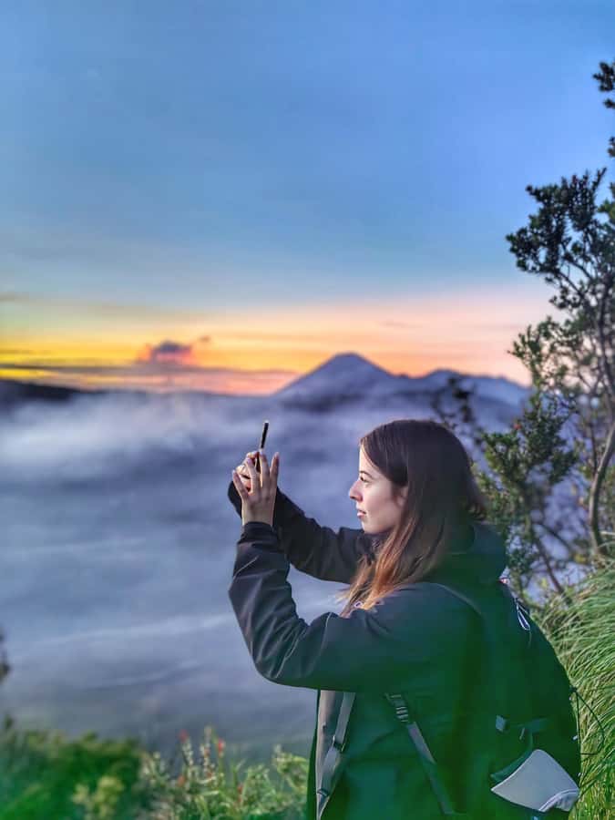 Mount Bromo Sunrise and Madakaripura Waterfall 1 Day Tour - Breakfast at Lava View Lodge