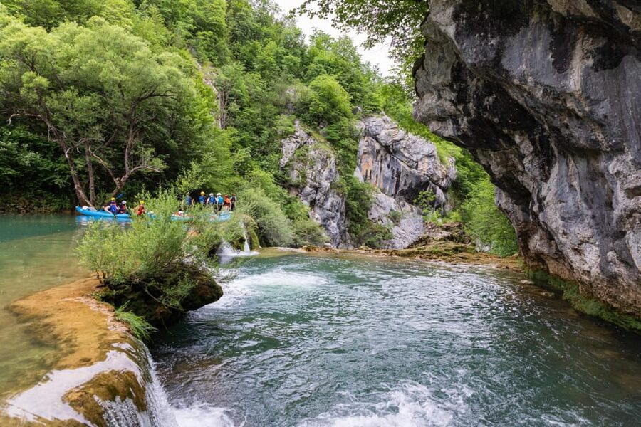 Mrežnica Waterfalls Kayaking | Slunj - Rastoke - Plitvice - The van ride back to Primišlje