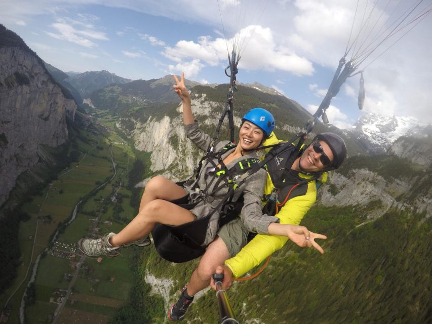 Mürren: Paragliding over Lauterbrunnen Cliffs and Waterfalls - Key Points at a Glance