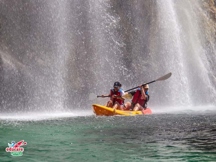 Nerja: Free kayaking route (without a tour guide). 2.5-hour tour. Nerja-Maro Waterfall. - Learning the basics before launch