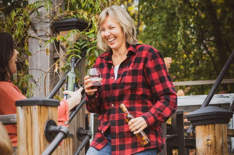 Niagara, Canada: Half-Day Winery Tour with Tastings - Following the Niagara Parkway toward wine country
