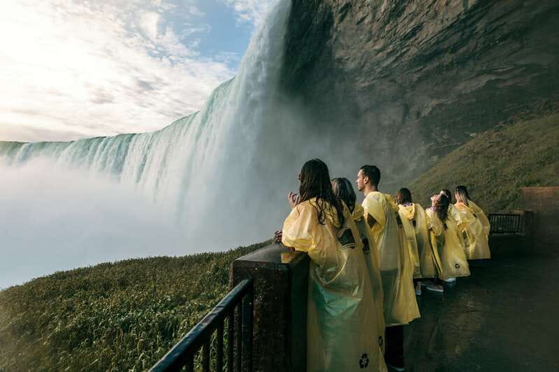 Niagara Falls: Boat Trip & Journey Behind the Falls Tour - Meeting your guide at 6075 Niagara River Parkway