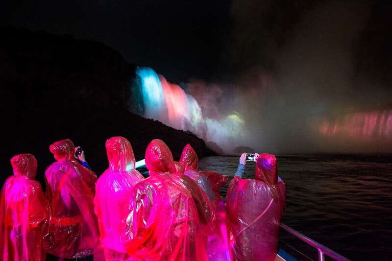 Niagara Falls, Canada: Evening Fireworks Cruise - Fireworks from the gorge